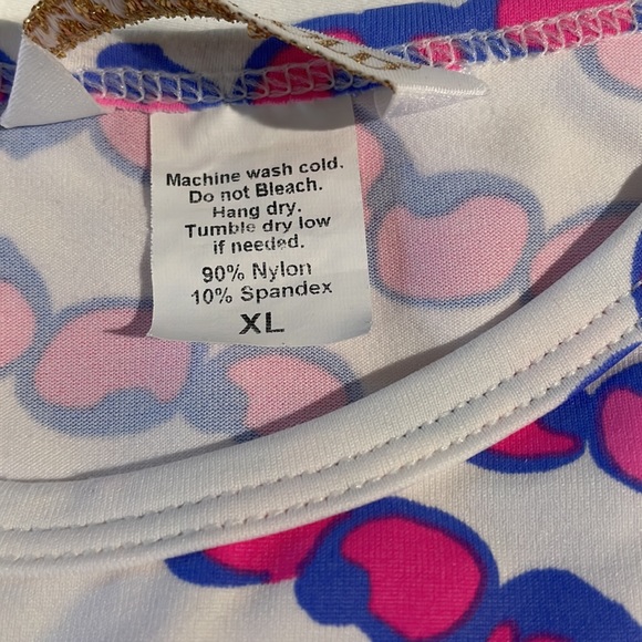 Top - Picture 2 of 2